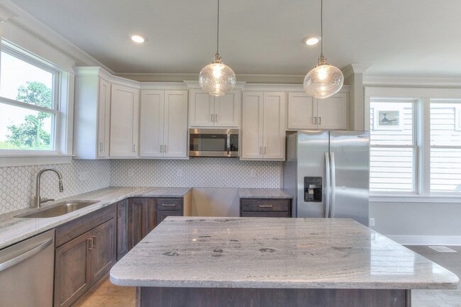 Photo - 3516 Albee Dr