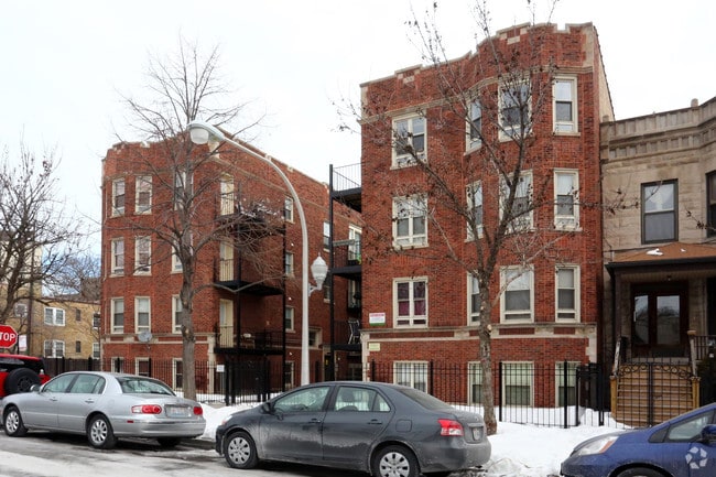 5653-59 N. Magnolia