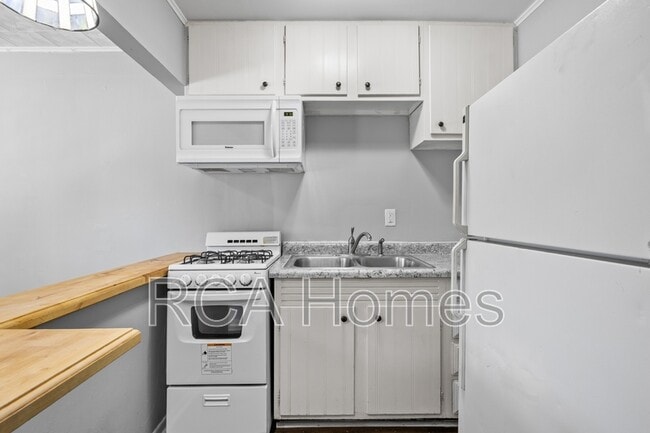 Photo - 906 Laurel St Unit 2