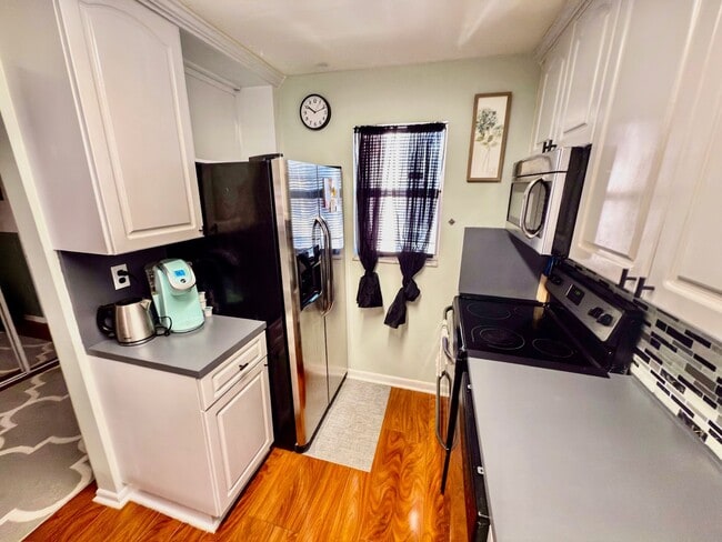 Photo - 7610 Stirling Rd Unit C204