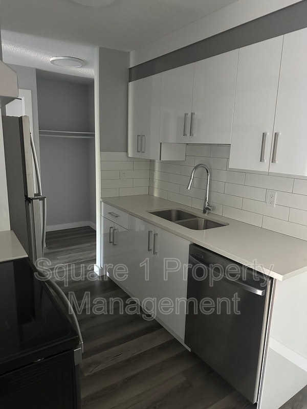 Photo - 9864-9884 84 Ave NW Unit 206