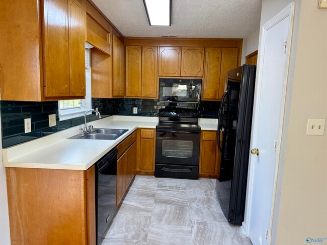 Photo - 109 Highwood Ct