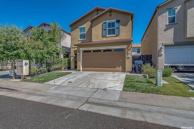 Photo - 8917 Robbins Rd