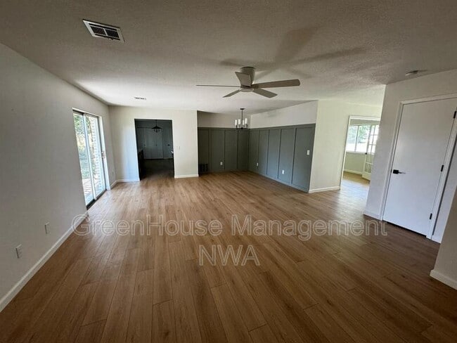 Photo - 2202 SE 16th St