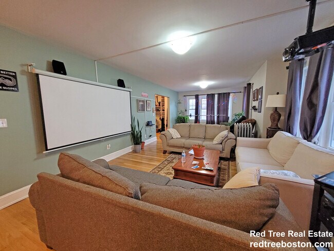 Photo - 37 N Crescent Circuit Unit 1