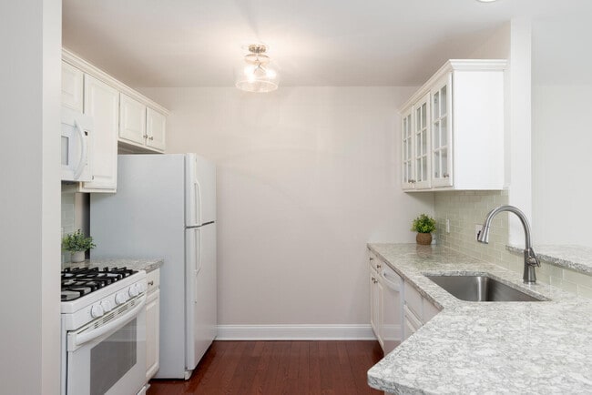 Photo - 41 Tralee Ter Unit 41