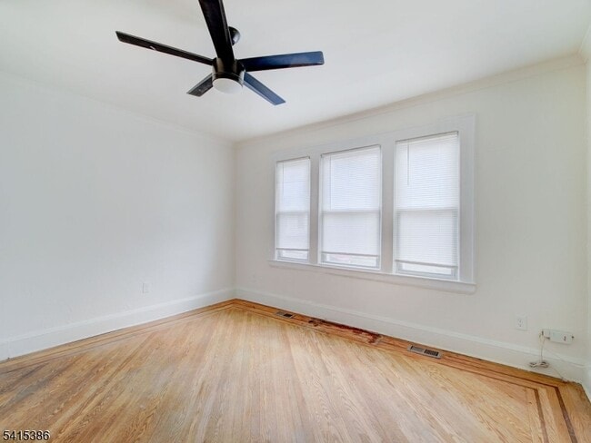 Photo - 97 La France Ave