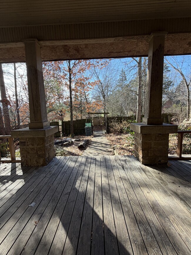 Photo - 416 E Huntsville Rd