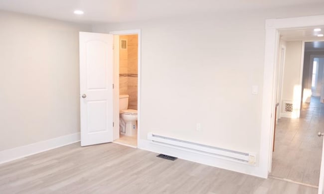 Photo - 508 Albany St