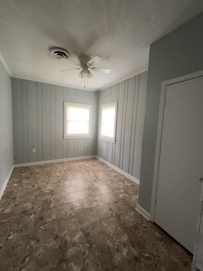 Photo - 131 Grandview Cir