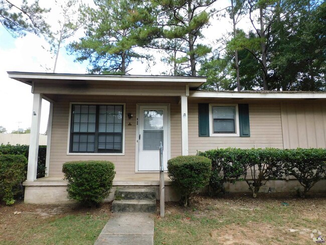 Building Photo - 1025 Corder Rd Rental