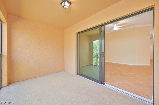 Photo - 13671 Julias Way Unidad 1224