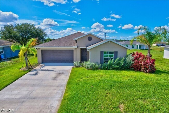 418 Pickford Ave