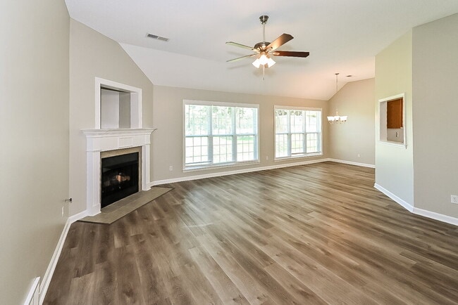 Photo - 7753 Meadow Ridge Ln