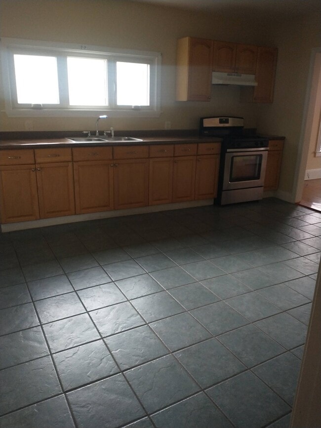 Photo - 85 Lynnfield St Unit 1