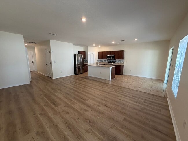 Photo - PRIVATE LANDLORD -LIKE NEW RENTAL HOME