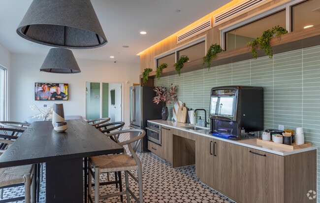 Co-Working Lounge - Alta Wren