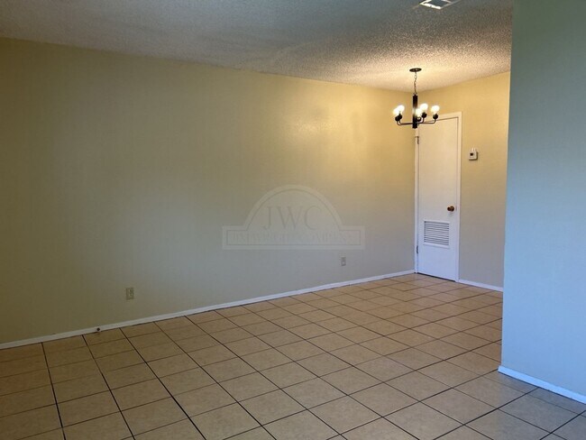 Photo - 2207 Cascade Dr Unidad 2207 Cascade Dr B