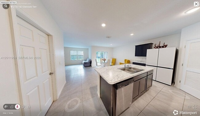 Photo - 2137 SE Glenrock Terrace