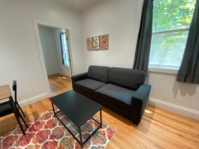 Photo - 21 Regent Cir Unit 3