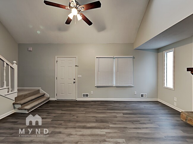 Photo - 5657 Riding Woods Dr SW