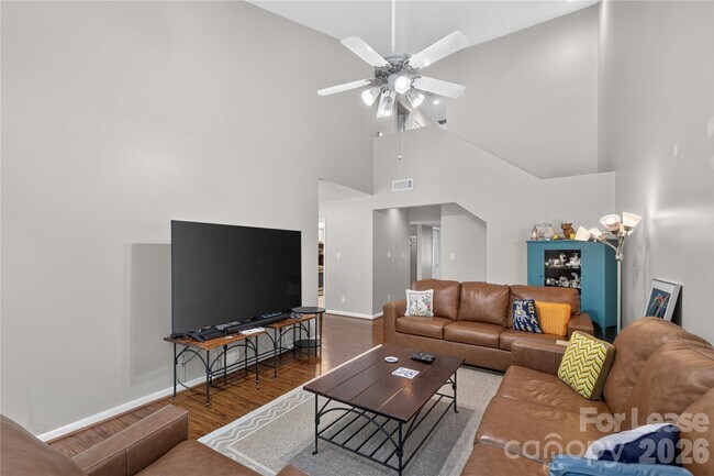 Photo - 185 Riverview Terrace
