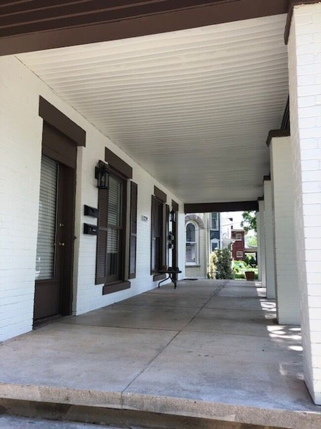 1229 Chestnut St Unit 2