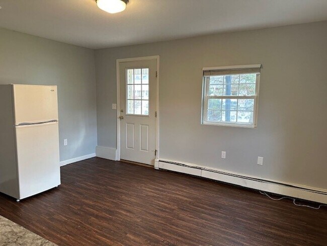 Photo - 1 Bedroom 1 Bathroom 1st Floor Apartment F... Unit 7 S. Hetrick Ave