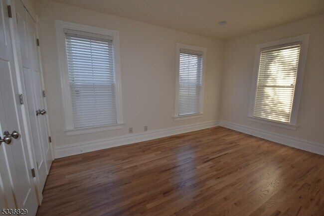 Photo - 680 Bloomfield Ave Unit 2nd floor