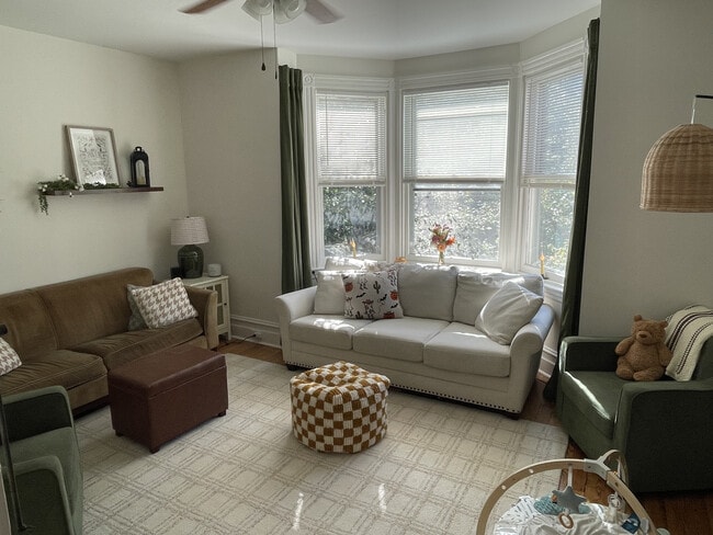 Photo - 613 W Chestnut St Unidad 2