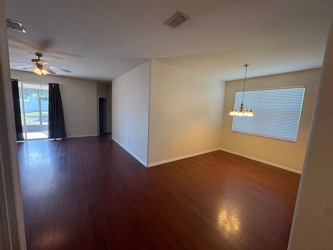 Photo - 3 Bed / 2 Bath Home in Mt. Dora – w/ Amenities!