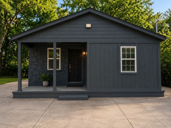 Building Photo - 2227 Curry Ave