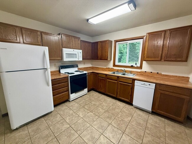 Building Photo - 149515-149515 Wineberry Ln Unit #149517