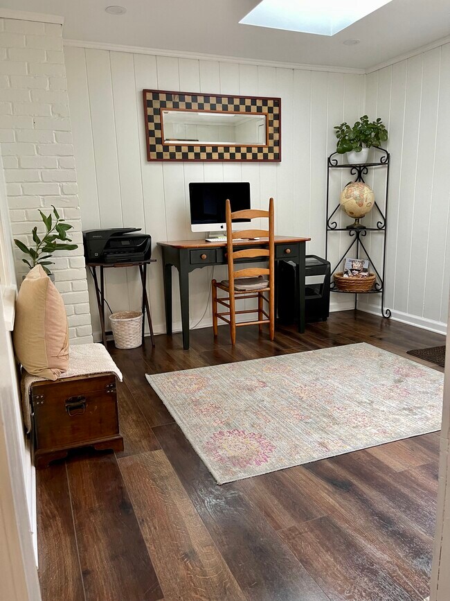 Photo - 391 Kercheval Ave