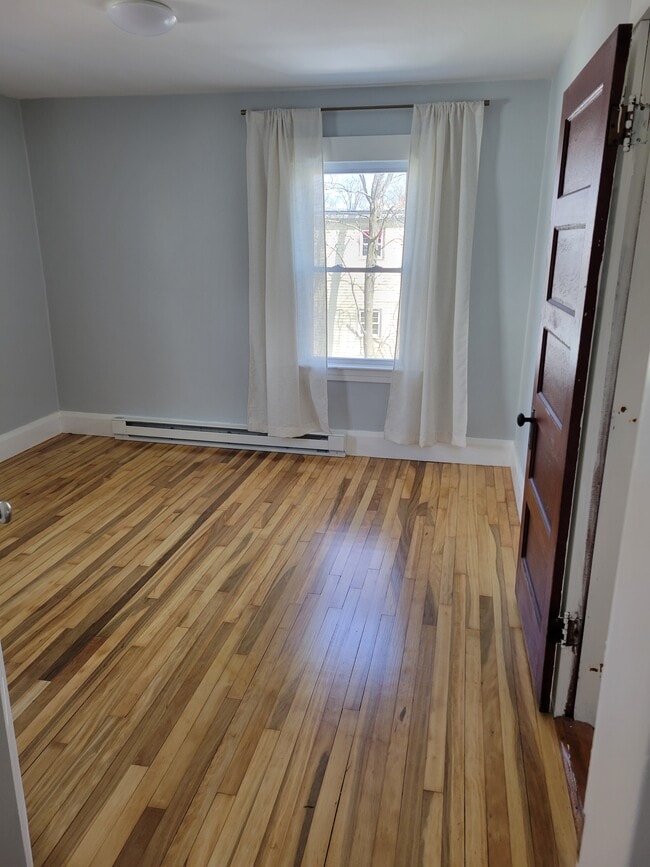 Photo - 28 Graham St Unidad 2R