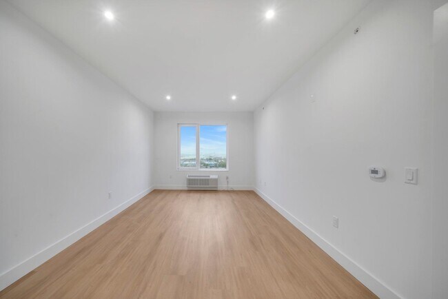 Photo - 3309 Liberty Ave Unit 408