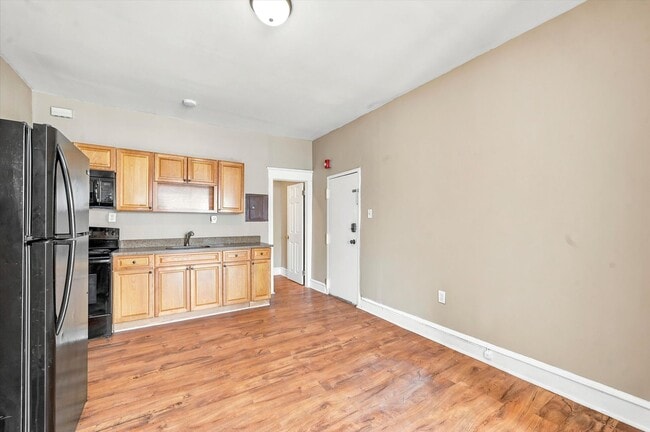 Building Photo - 2106 Orthodox St Unit #2 (#2F)