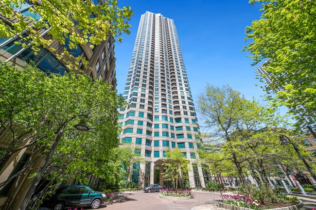 Photo - 400 N La Salle Dr Condo Unit 2608