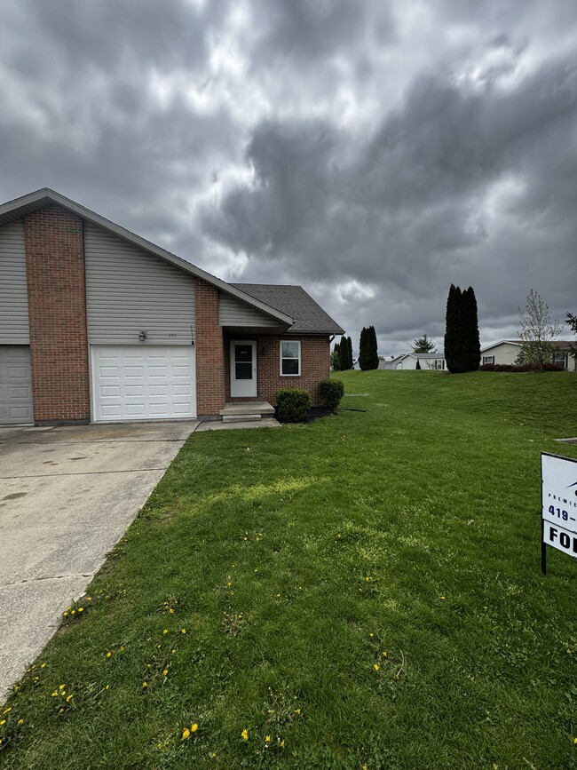 Photo - 777 Country Side Ln Unidad 777 Countryside Lane Rental