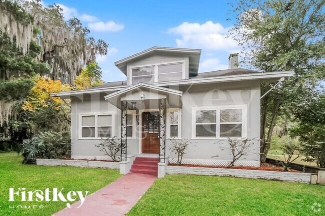 Building Photo - 109 E Palmetto Ave Rental