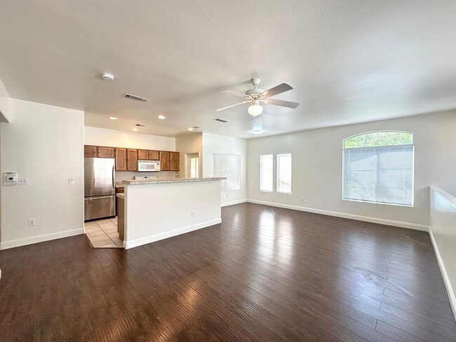 Photo - 1501 Cardinal Peak Ln