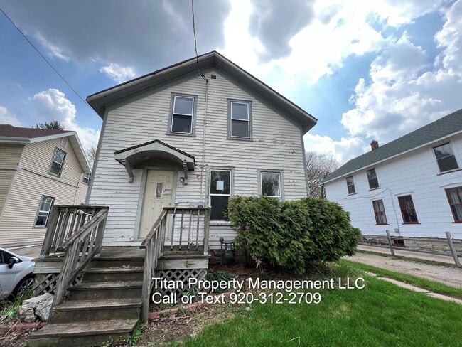 Building Photo - 757 Woodland Ave Rental