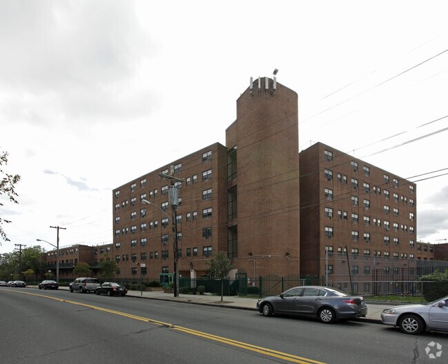 Baisley Park Gardens Apartments For Rent in Jamaica, NY