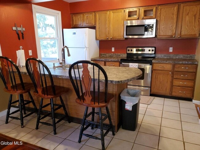 Photo - 18 Vanderbilt Ave