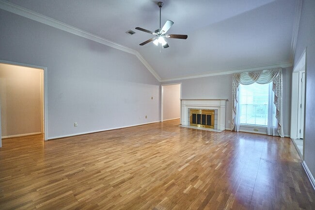 Photo - 5022 Moss Run Dr