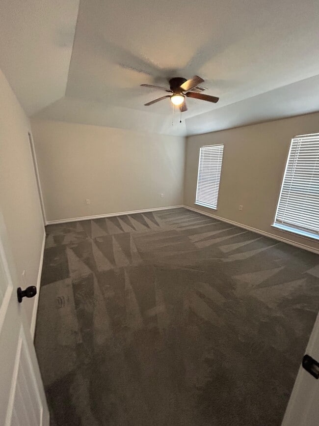 Photo - 10008 TX-321