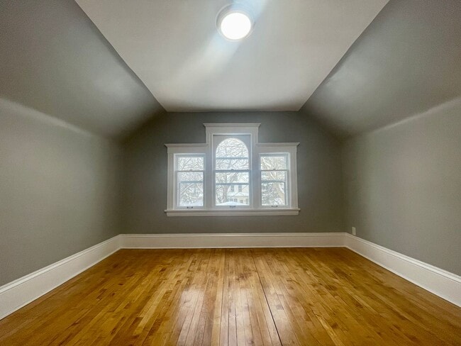 Photo - Spacious 4-bedroom 1.5 Bathroom Home in South Minneapolis!