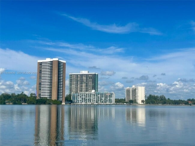 Right on the waters of Biscayne Bay - 780 NE 69th St Unit 2506