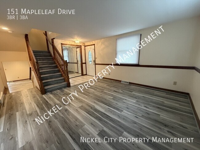 Photo - 151 Mapleleaf Dr