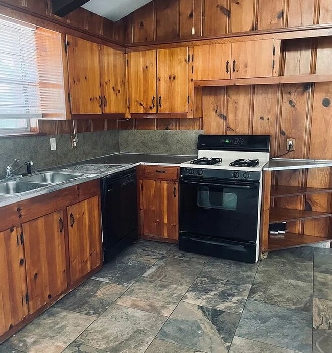 Photo - Single Family Residence